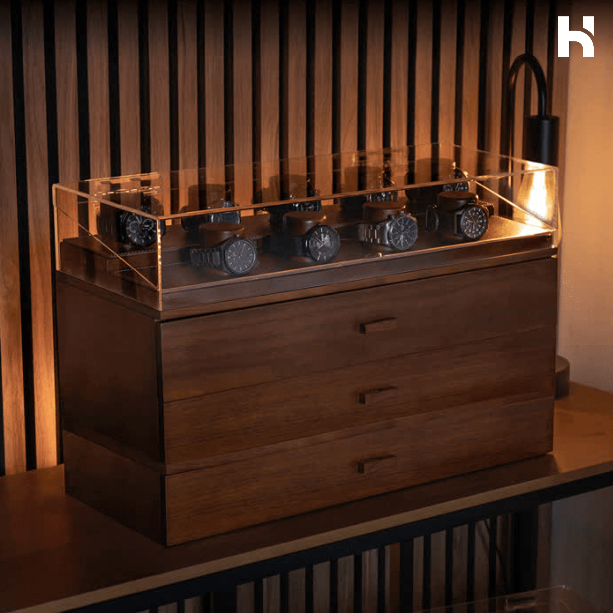 Holme & Hadfield The Riser